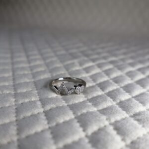 Ladies Silver Ring 8