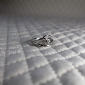 Ladies Silver Ring 10