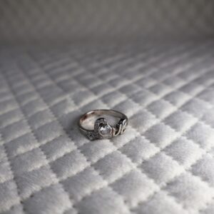 Ladies Silver Ring 7